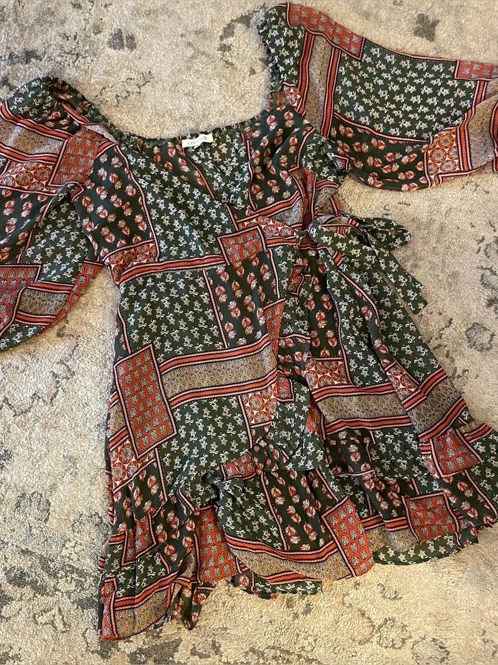 Cozy Fox Boho Patchwork Puff Sleeve Wrap Mini Dress Green / Rust